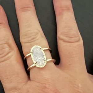 Kendra Scott size 7 ring